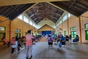 Penyaluran Bansos Beras Untuk KPM PKH Dan BST