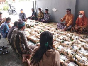 Kegiatan Adat Dan Tradisi ” SEDHEKAH BUMI ” Di Dusun Prapak Wetan