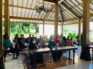 PEMBAGIAN SEMBAKO UNTUK WARGA DISABILITAS