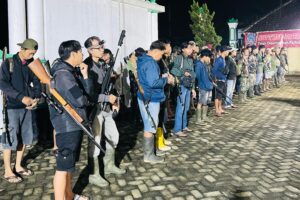 Lomba Berburu Hama Tikus Bersama Pak Lurah Part 4