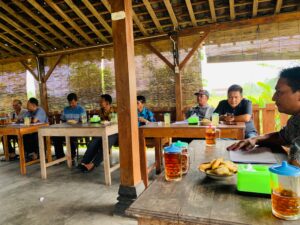 Monitoring dan Evaluasi Kegiatan Pemerintah Kalurahan